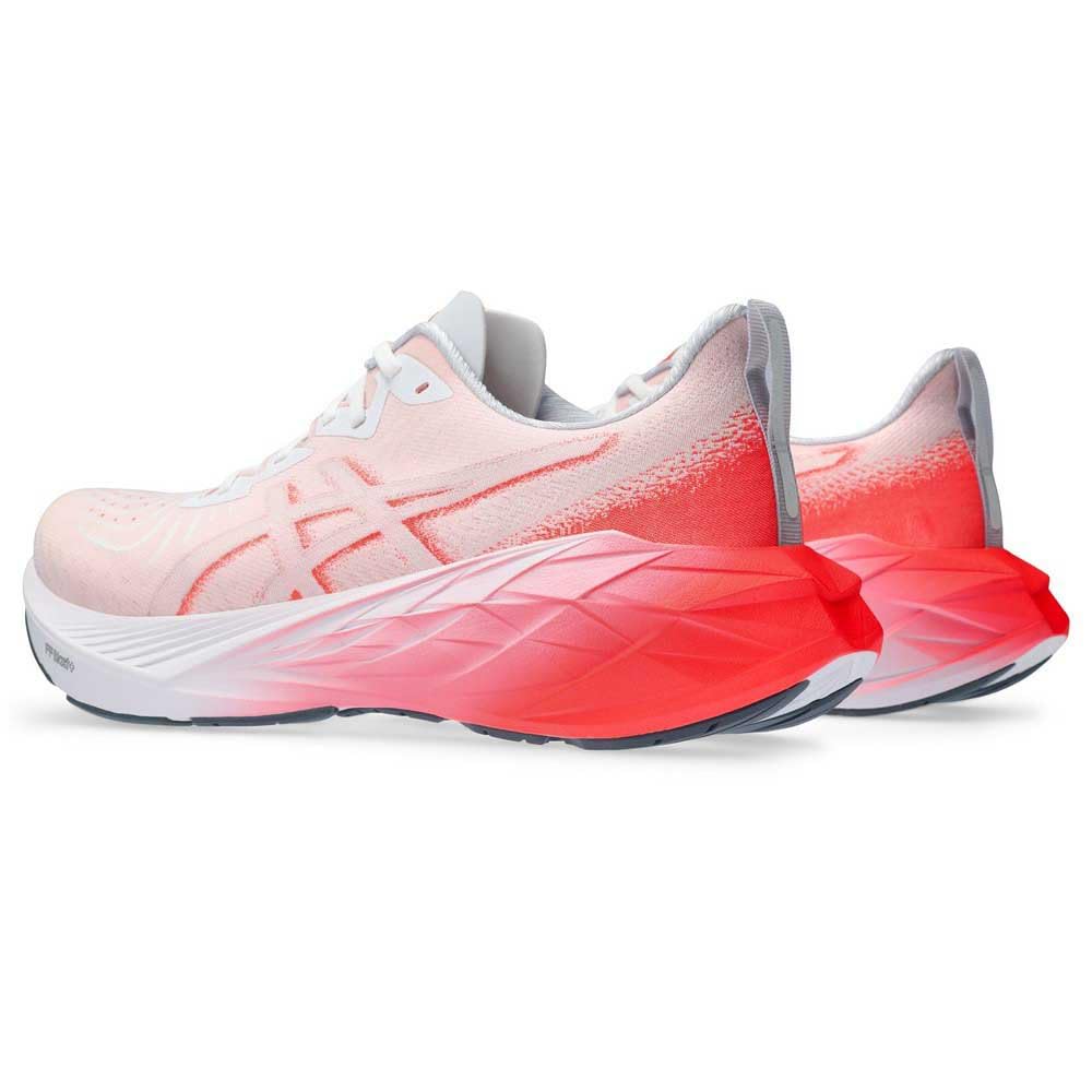 NOVABLAST 4 ASICS  Men's