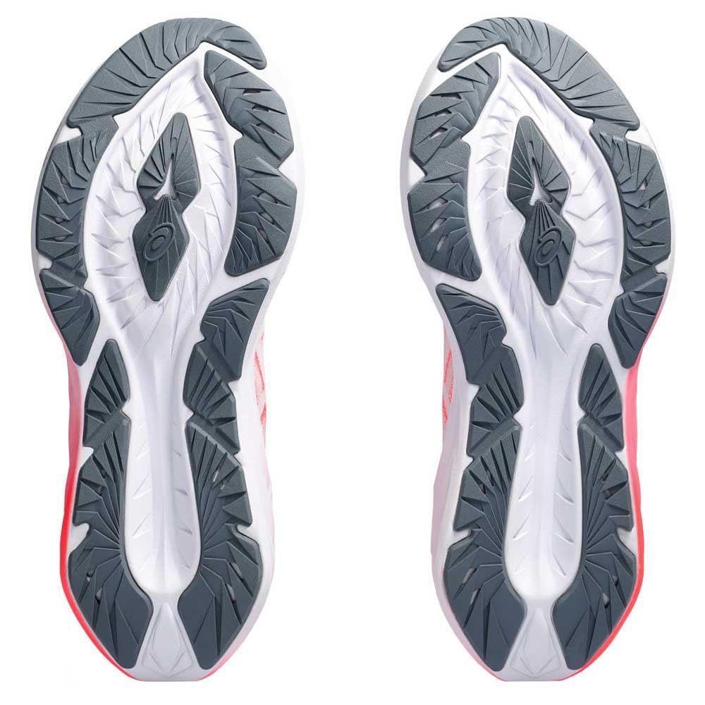 NOVABLAST 4 ASICS  Men's