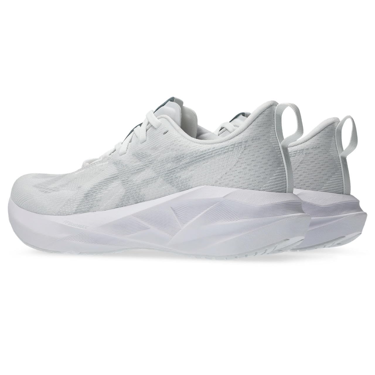 NOVABLAST 5 ASICS  women
