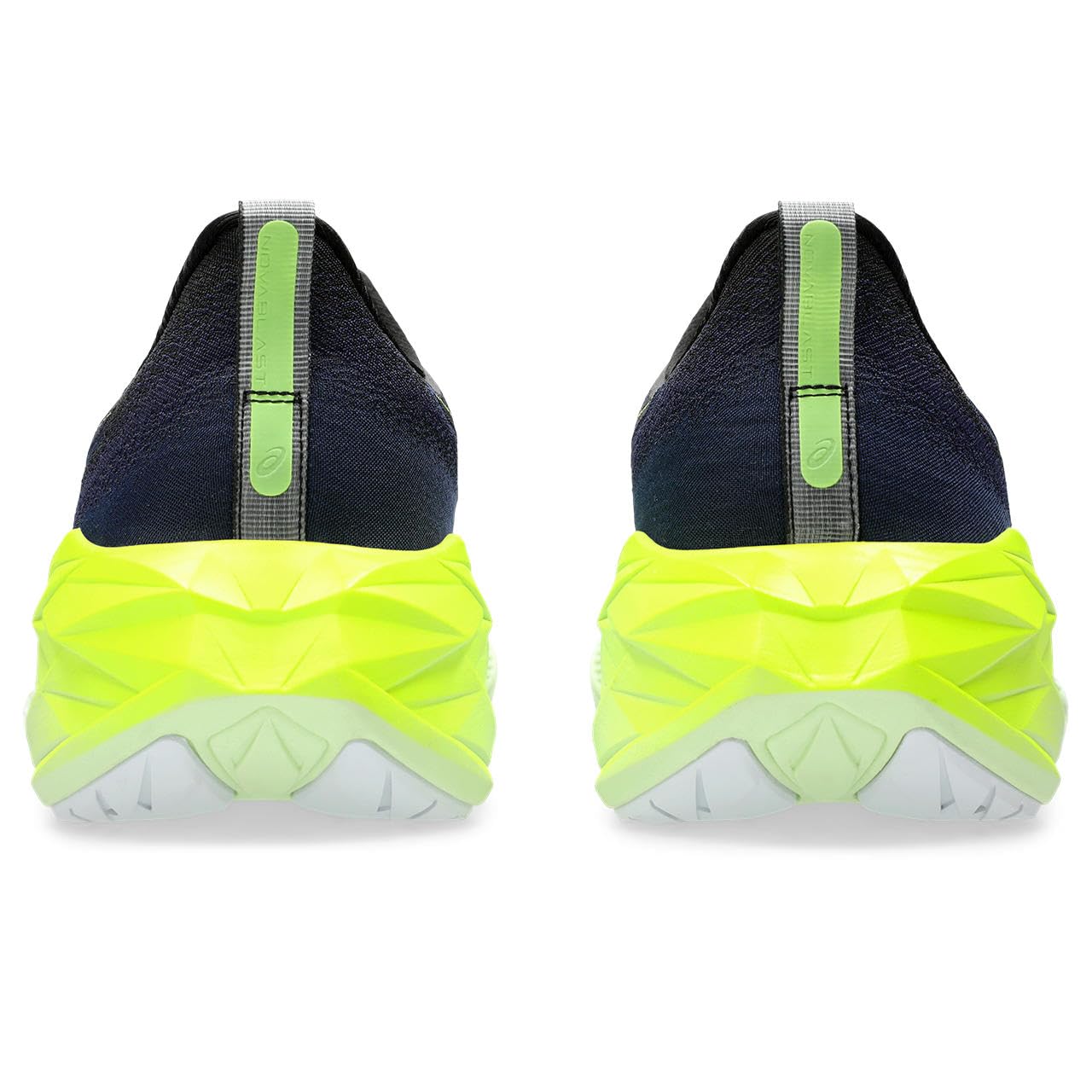 NOVABLAST 4 ASICS  Men's